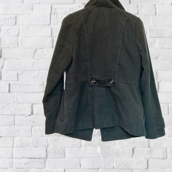 Dark green chique button front caban jacket, size 4 - Picture 4 of 5